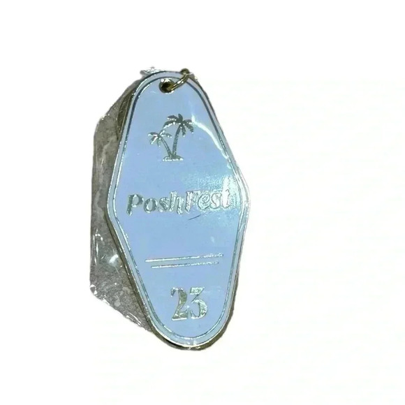 Poshfest 2023 Motel Keyring - Picture 1 of 2